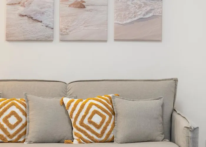 Ototo Stylish Living At Afentouli 2a Apartment